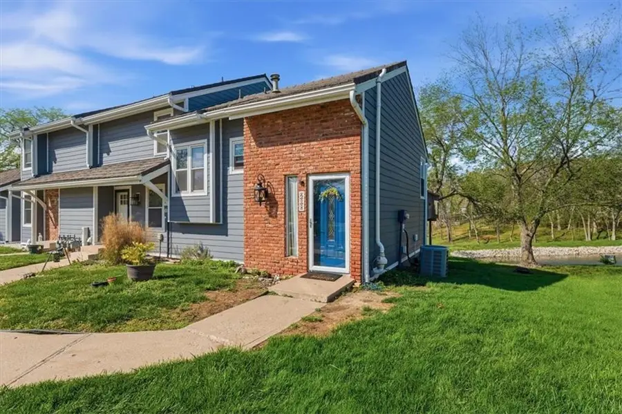 288 NE Bayview Drive, Lees Summit, MO 64064 - #2