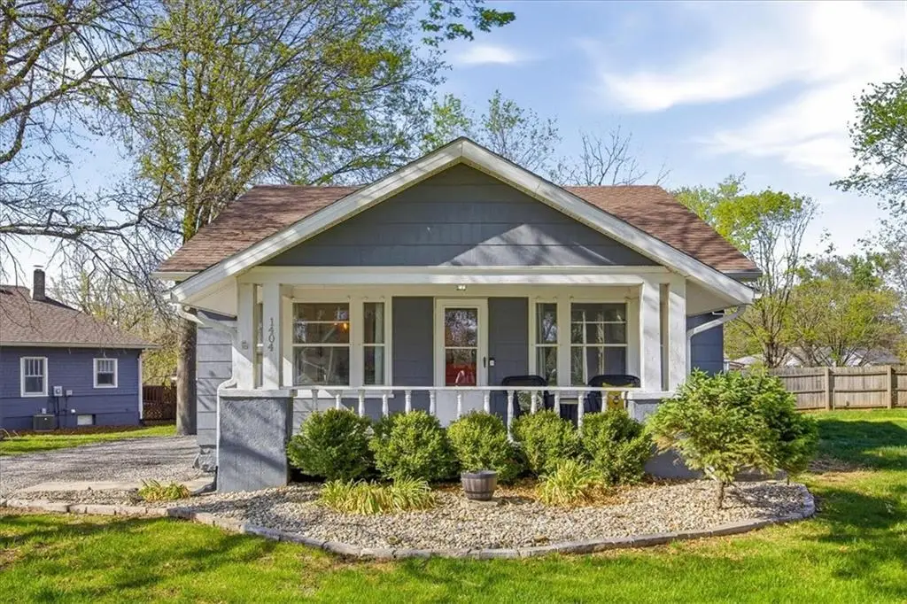 1404 W College Street, Independence, MO 64050 - #1