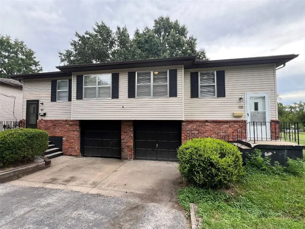 703 N Frandsen Road, Independence, MO 64050 - #1