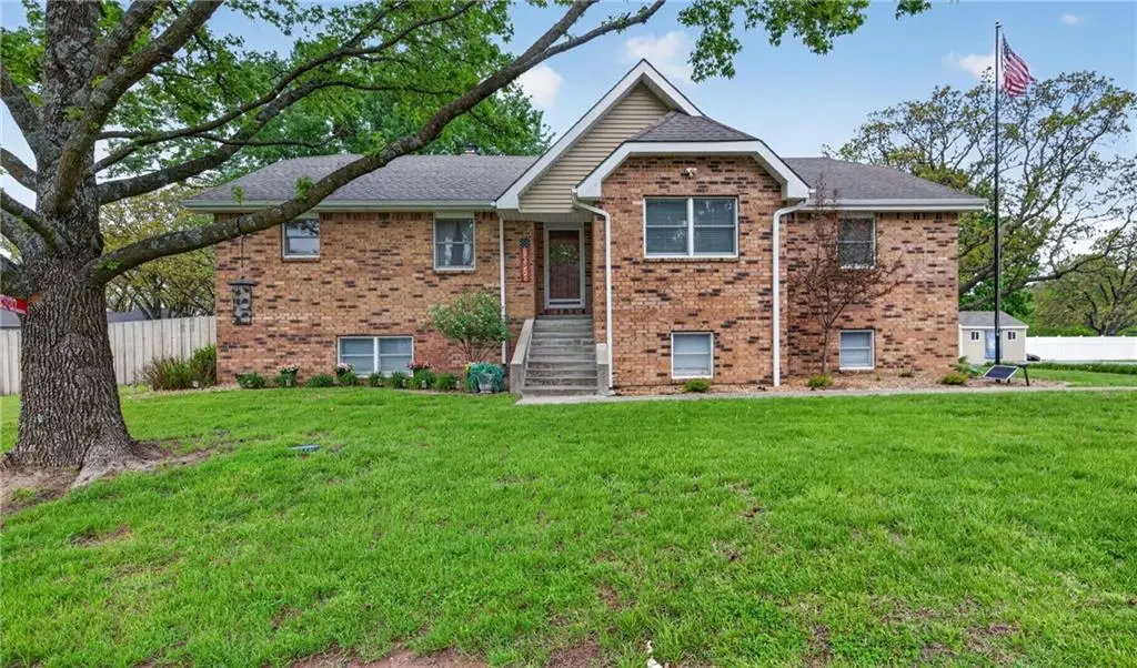 18916 S 1488 Road, Nevada, MO 64772 - #1