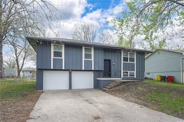 107 Baker Street, Buckner, MO 64016