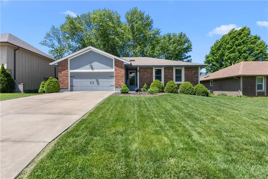 604 SE Adobe Street, Lees Summit, MO 64063 - #1