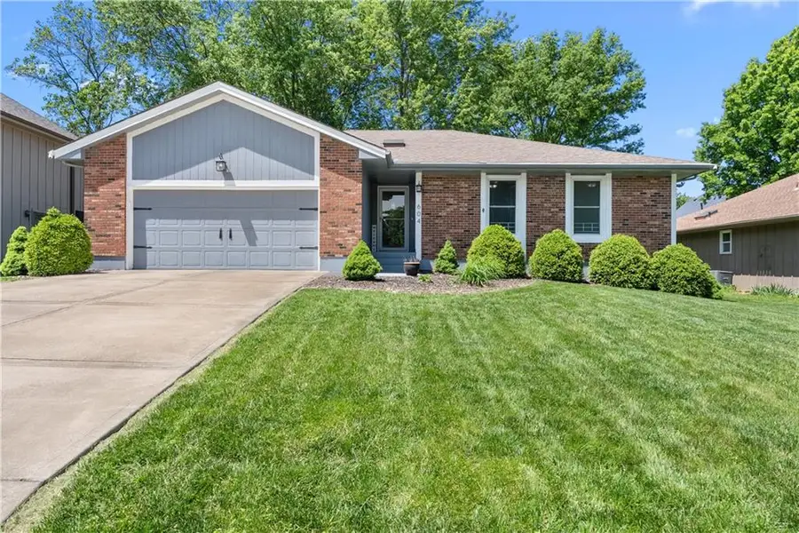 604 SE Adobe Street, Lees Summit, MO 64063 - #2