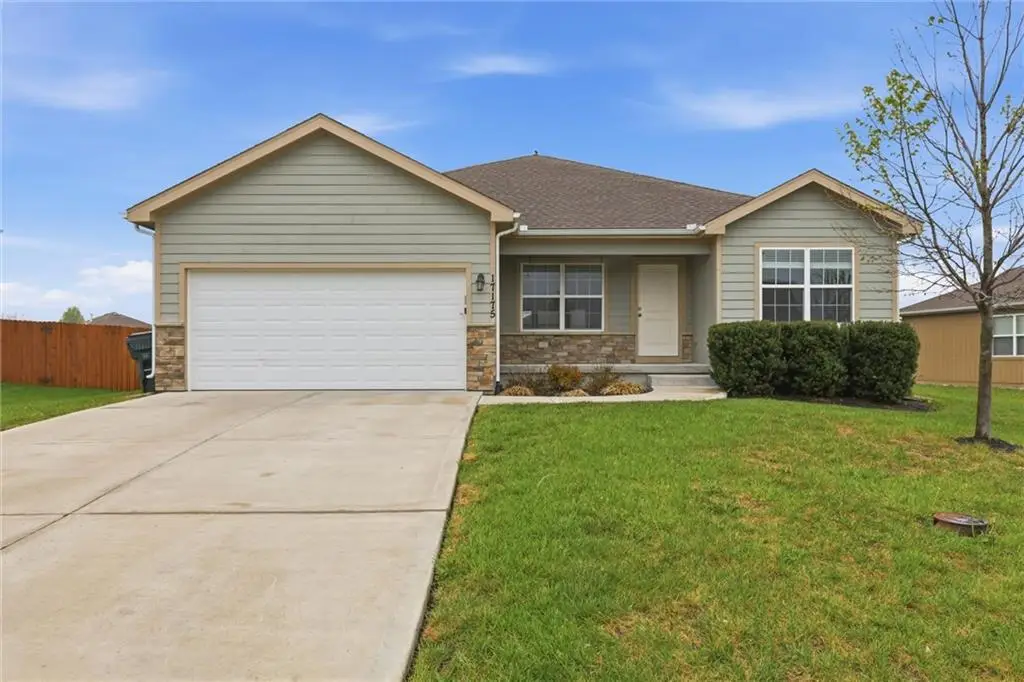 17175 S Kill Creek Road, Gardner, KS 66030 - #1