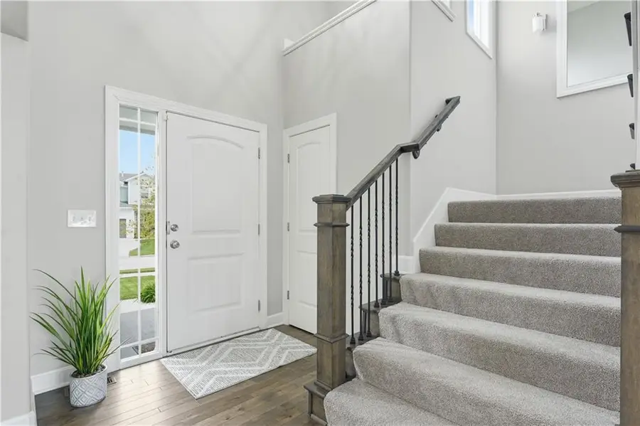 18933 W 168th Street, Olathe, KS 66062 - #3