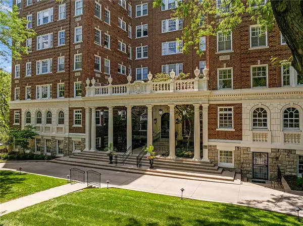 4618 Warwick Boulevard #6C, Kansas City, MO 64112