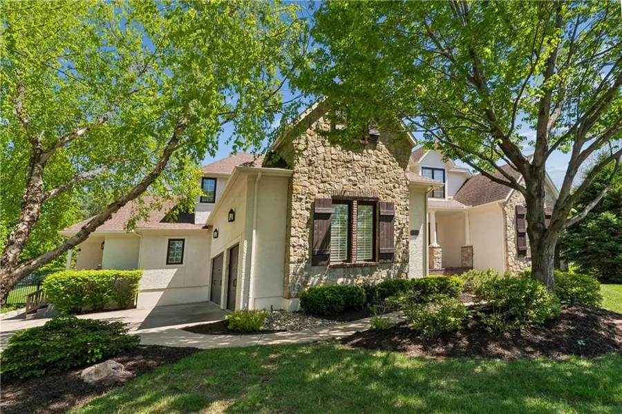 13917 Mastin Street, Overland Park, KS 66213 - #3