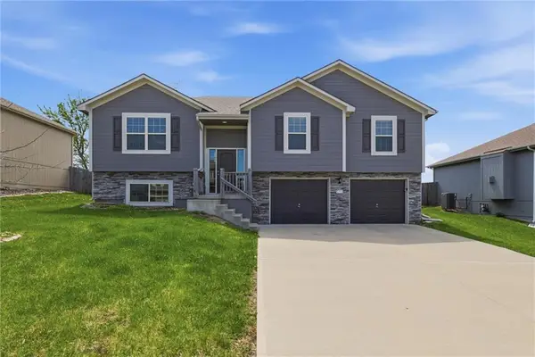513 Bud Lane, Belton, MO 64012