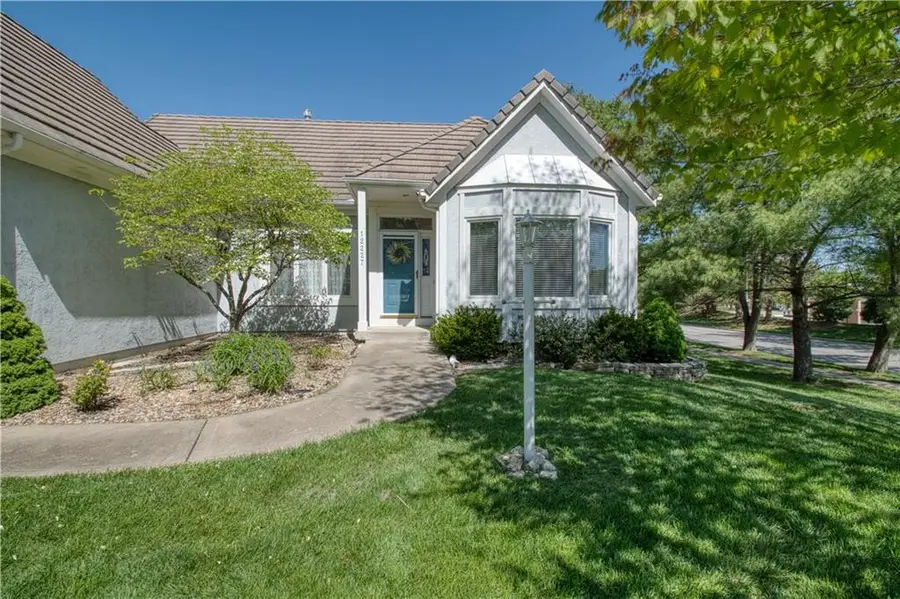 12227 Sagamore Road, Leawood, KS 66209 - #3