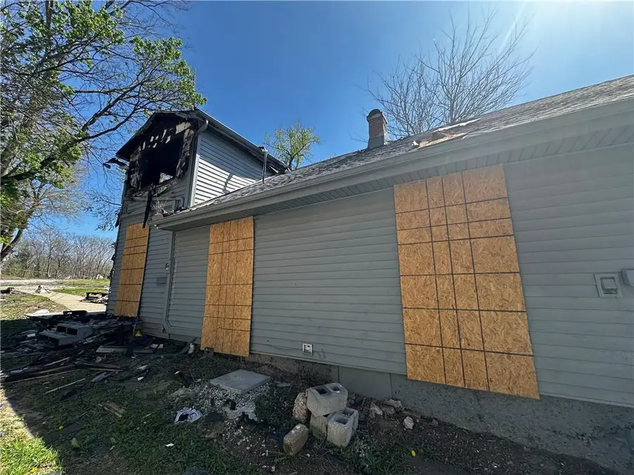 505 Wallace Avenue, Kansas City, MO 64125 - #3