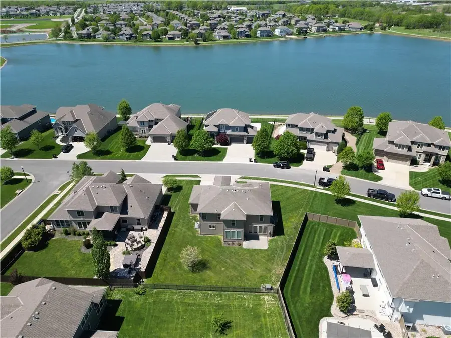 8804 SE 1st Street, Lees Summit, MO 64064 - #3