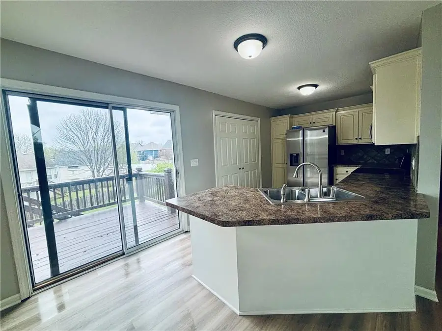 709 N Rockwell Avenue, Independence, MO 64056 - #3