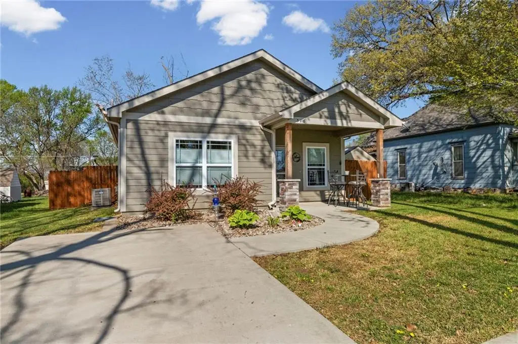 516 N Mulberry Street, Ottawa, KS 66067 - #1