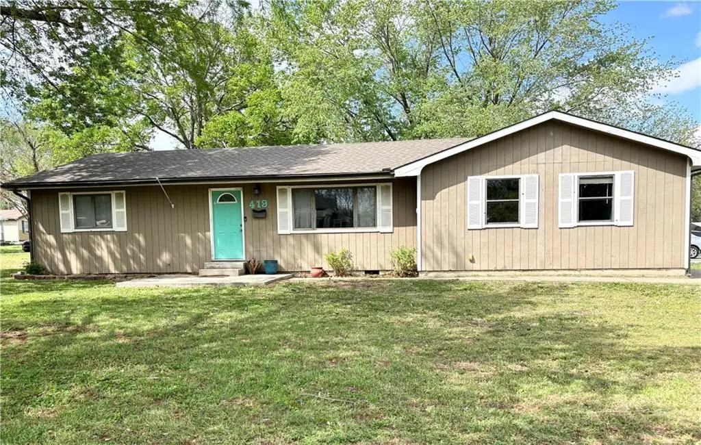 419 W 8th Street, Fort Scott, KS 66701 - #1
