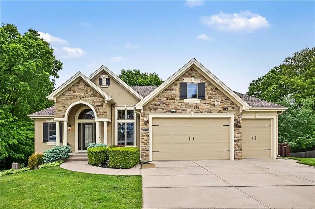 1407 NE 92nd Court, Kansas City, MO 64155 - #1