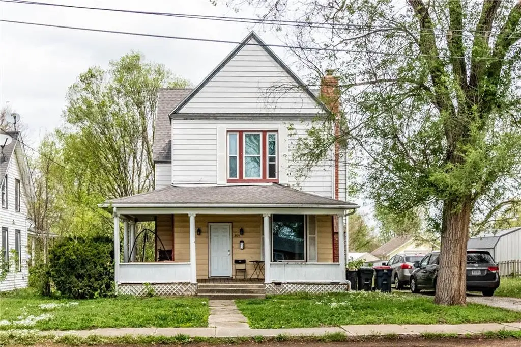 304 E Benton Street, Windsor, MO 65360 - #1