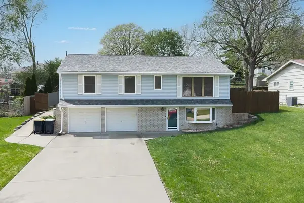 5208 N Wayne Avenue, Kansas City, MO 64118