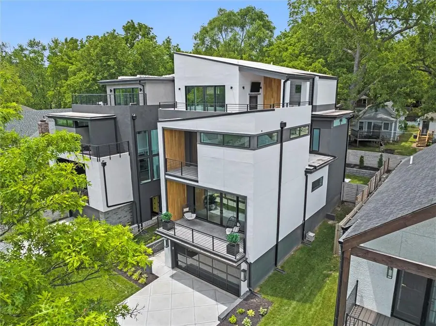 4540 Mercier Street, Kansas City, MO 64111 - #2