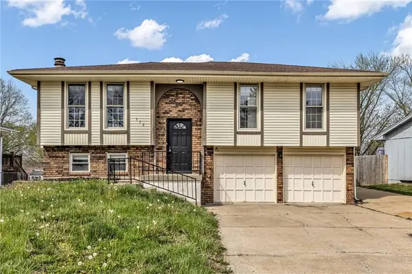 532 NE 98 Th Place, Kansas City, MO 64155