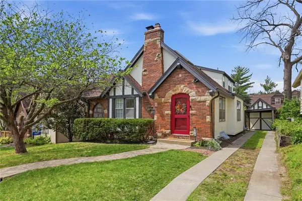 4830 Mercier Street, Kansas City, MO 64112