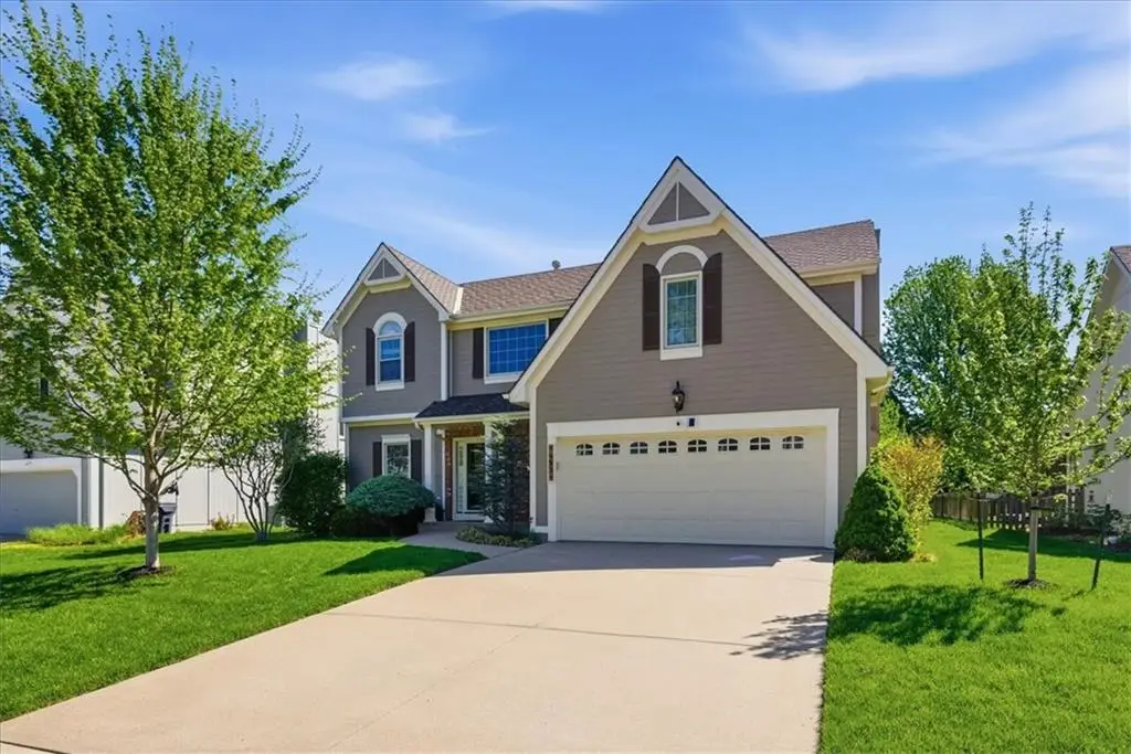 14531 S Kaw Drive, Olathe, KS 66062 - #1