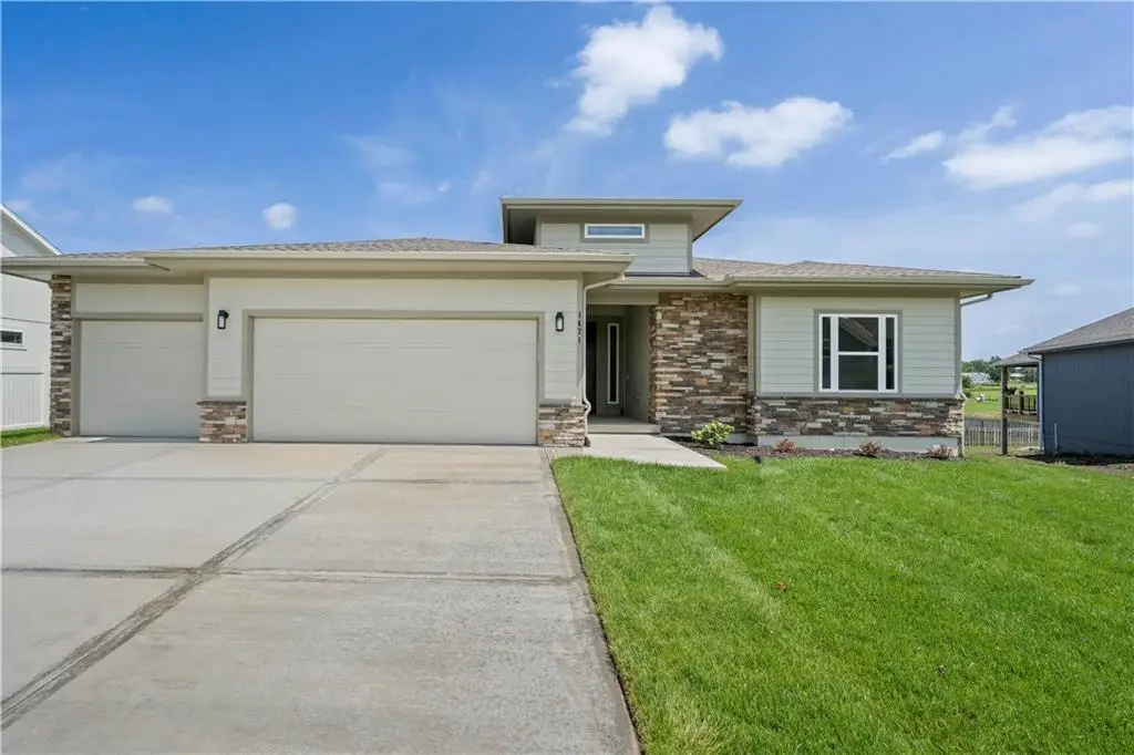 1835 Woodward Circle, Raymore, MO 64083 - #1