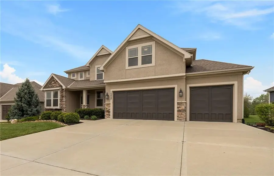 16424 Perry Street, Overland Park, KS 66085 - #3