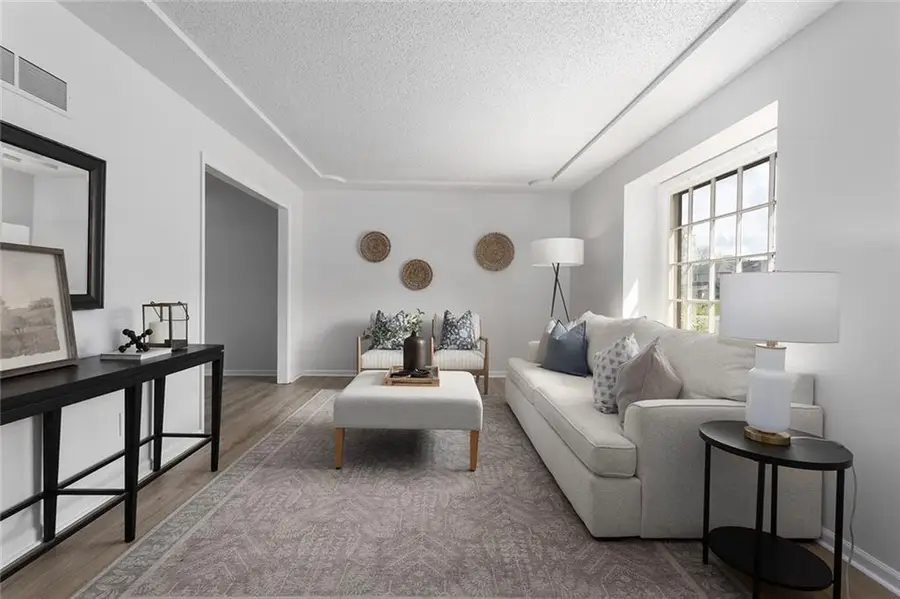 10904 E 81st Street, Raytown, MO 64138 - #2