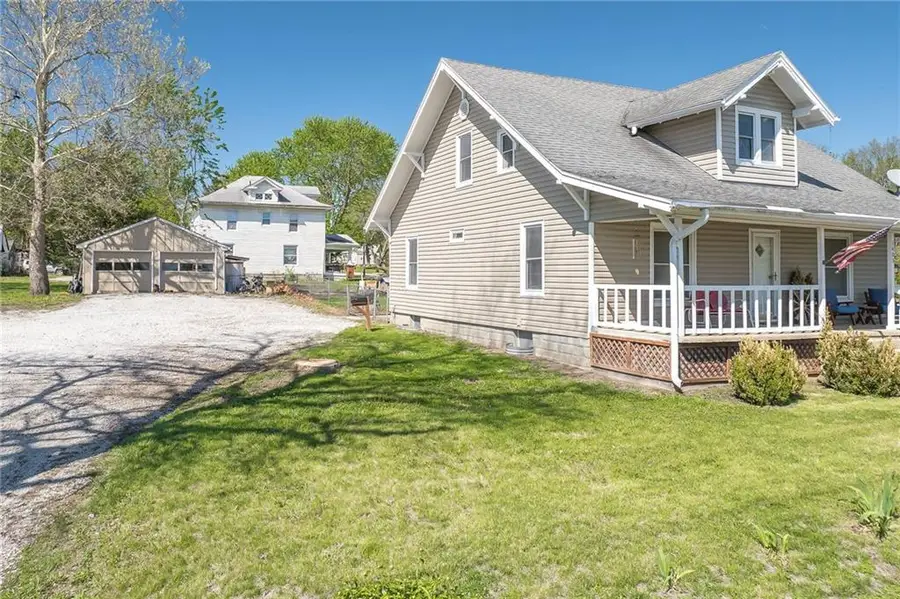1403 3rd Street, Chillicothe, MO 64601 - #3