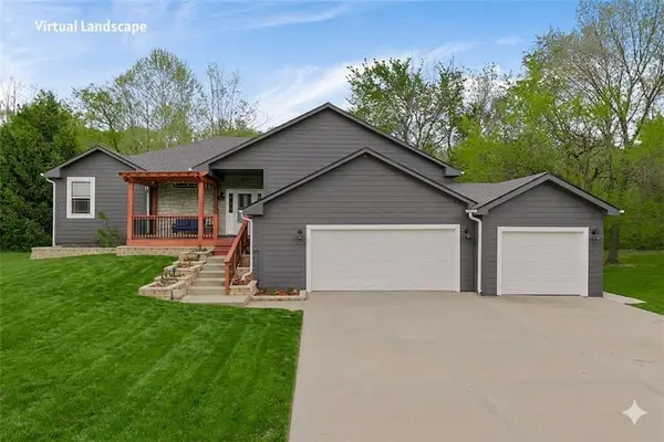 3651 Tonganoxie Road, Leavenworth, KS 66048