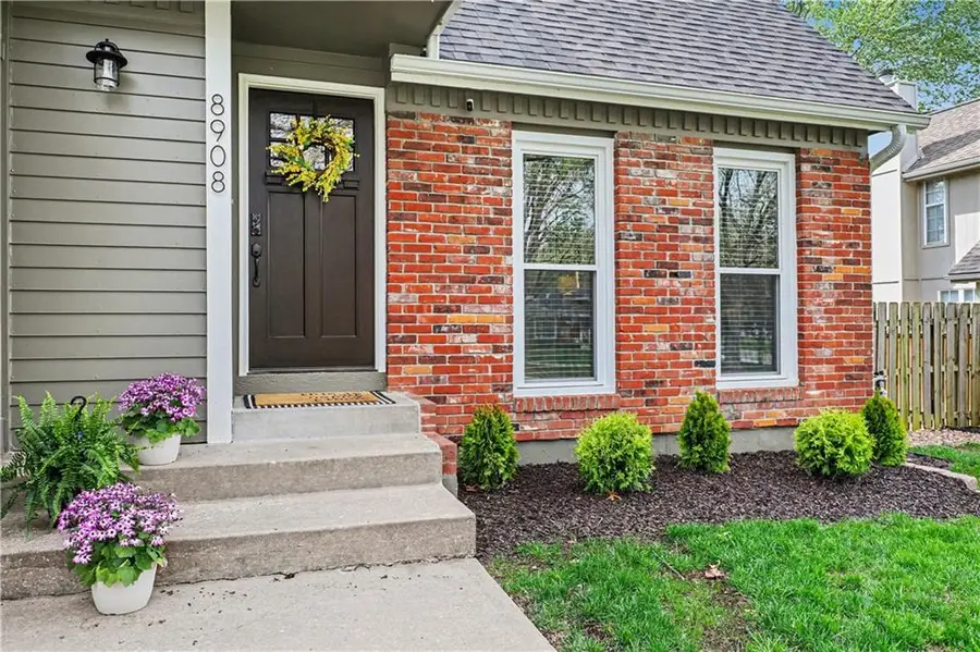 8908 Lamar Avenue, Overland Park, KS 66207 - #3