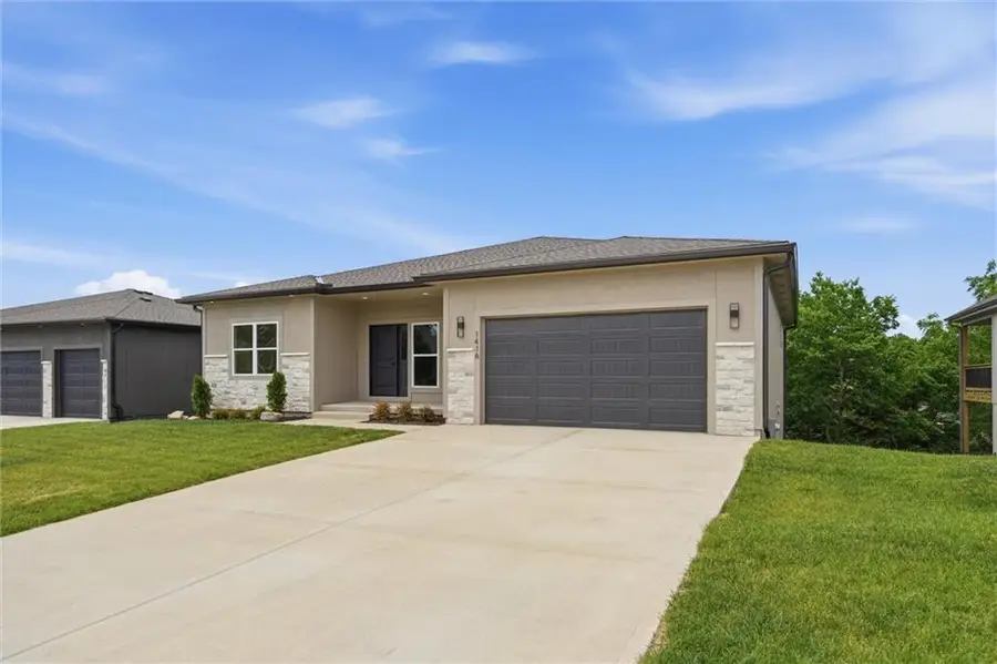 1416 NE Earnest Way, Lees Summit, MO 64086 - #2