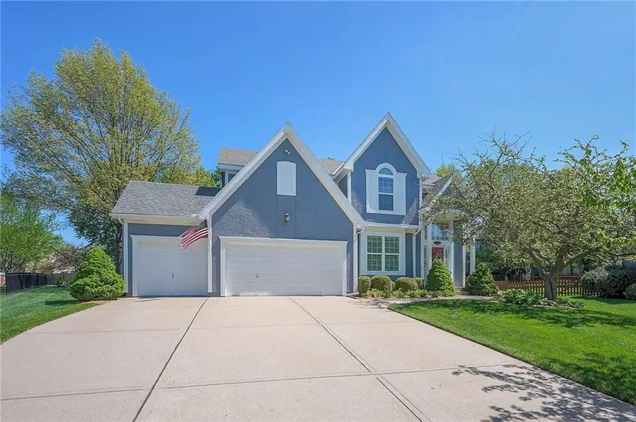 15223 Woodson Lane, Overland Park, KS 66223 - #2