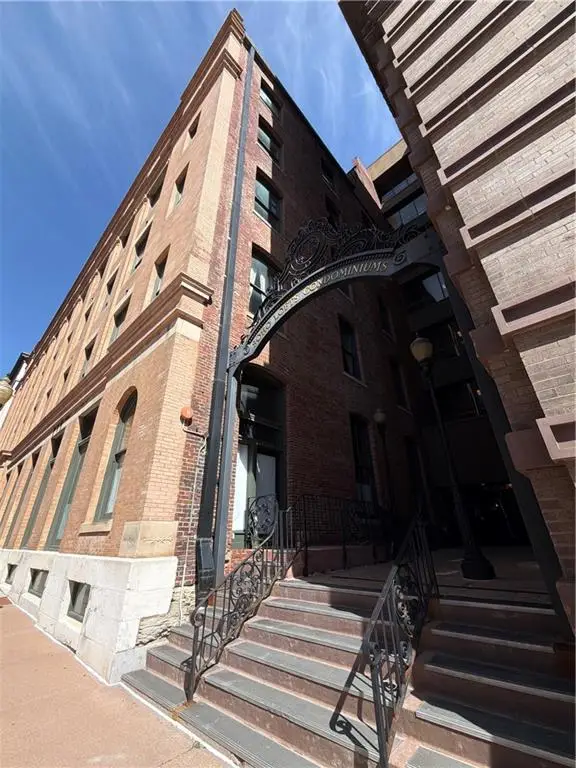 308 W 8th Street #306, Kansas City, MO 64105 - #2
