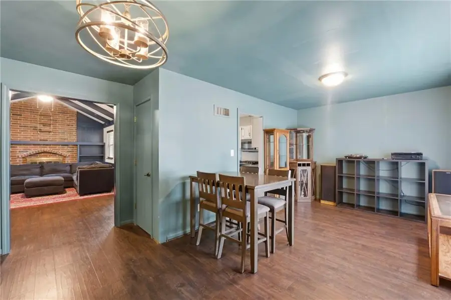 516 NE Johnston Drive, Blue Springs, MO 64014 - #3