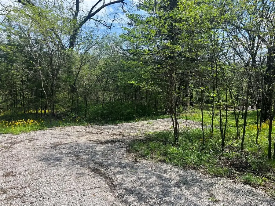 53 & 57 Wolf Drive, Mound City, KS 66056 - #3