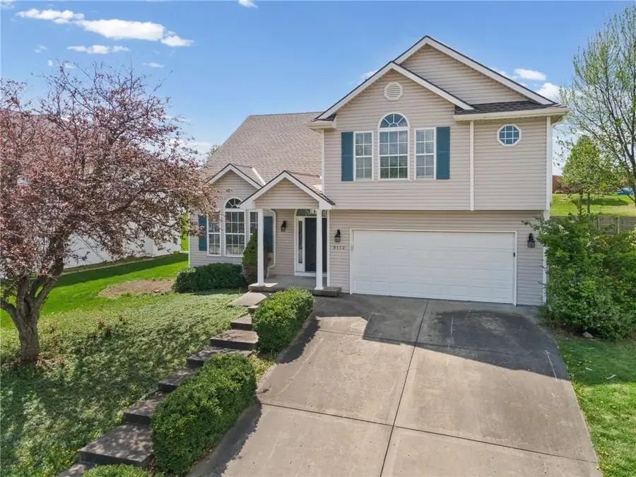 9112 N Camden Avenue, Kansas City, MO 64154 - #2