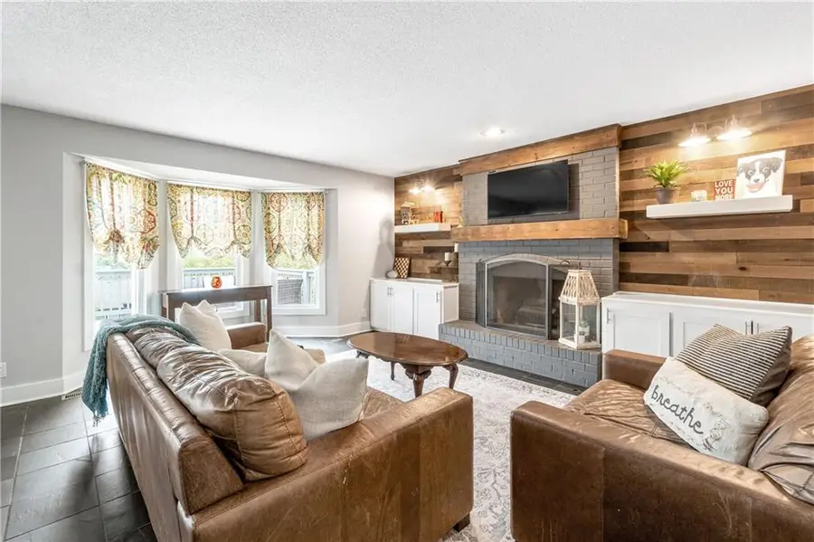 5014 Summit Street, Shawnee, KS 66216 - #3