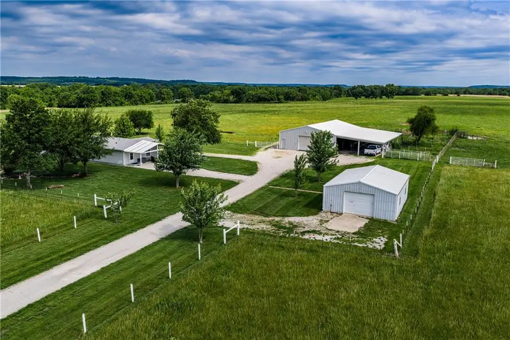 22176 E 1100th Road, Pleasanton, KS 66075 - #1