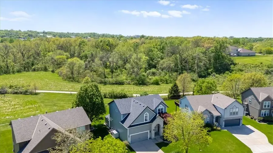 21603 W 62nd Street, Shawnee, KS 66218 - #3