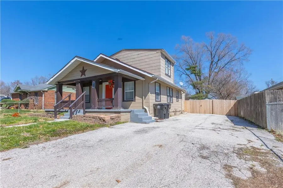 217 S Hunter Street, Independence, MO 64050 - #2