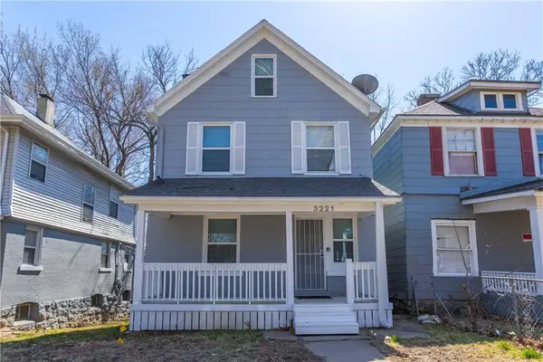 3221 E 11 Street, Kansas City, MO 64127