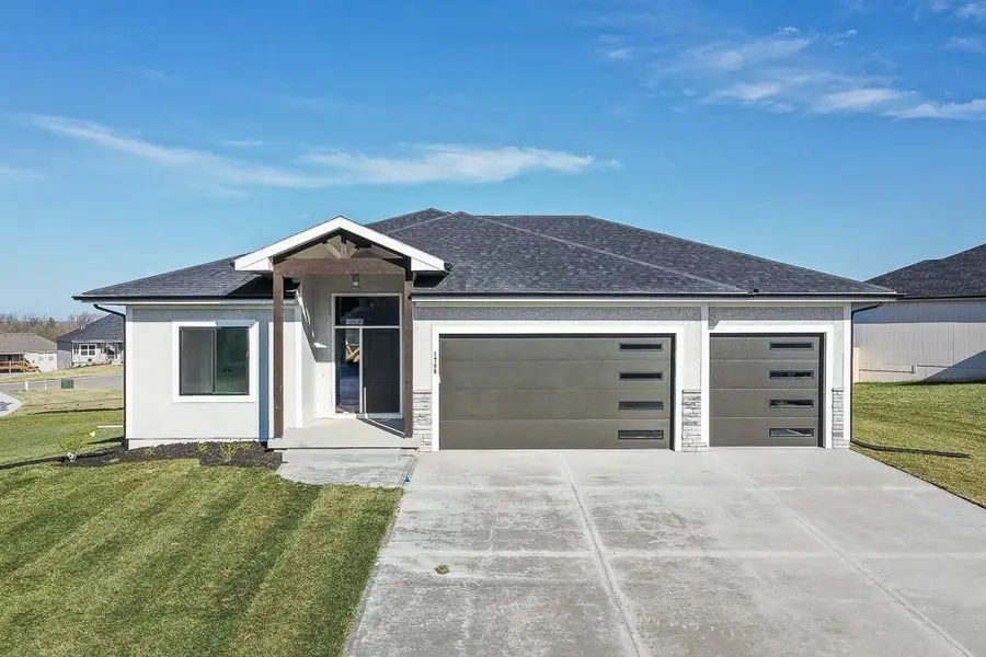 15636 Austin Court, Basehor, KS 66007 - #2