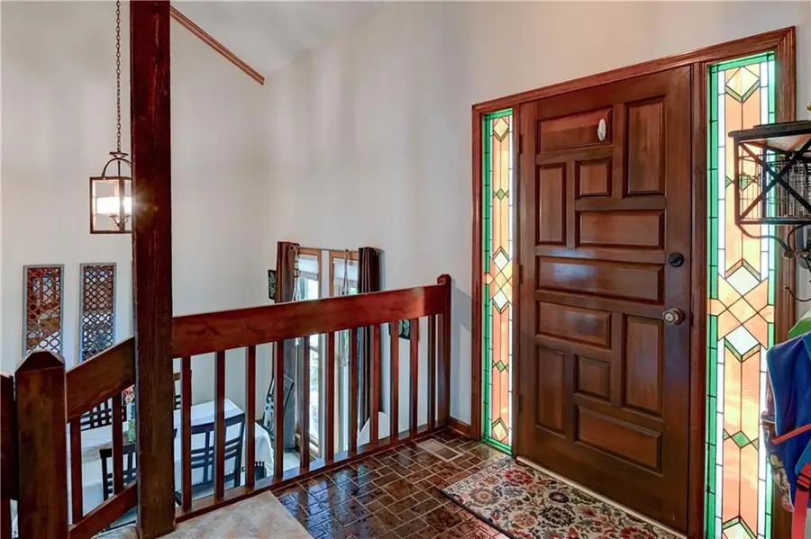 6513 Cottonwood Drive, Shawnee, KS 66216 - #3