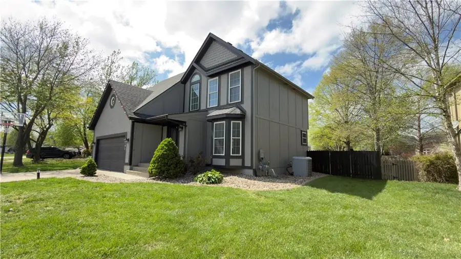 1397 S Brentwood Drive, Olathe, KS 66062 - #2