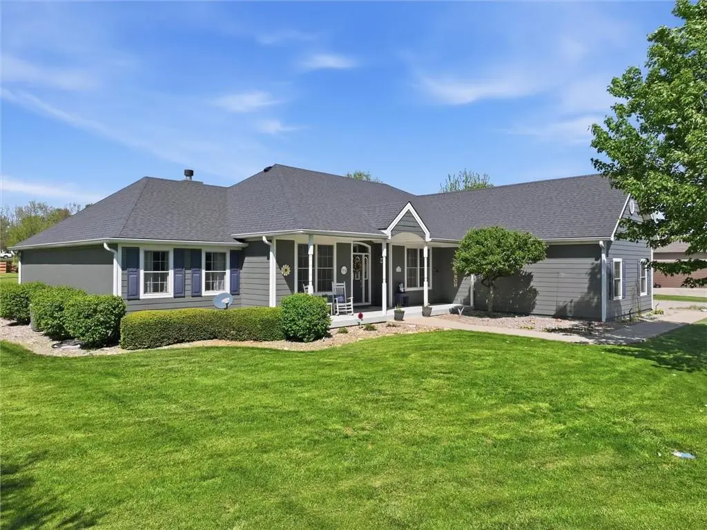 16264 Nicole Lane, Leavenworth, KS 66048 - #1