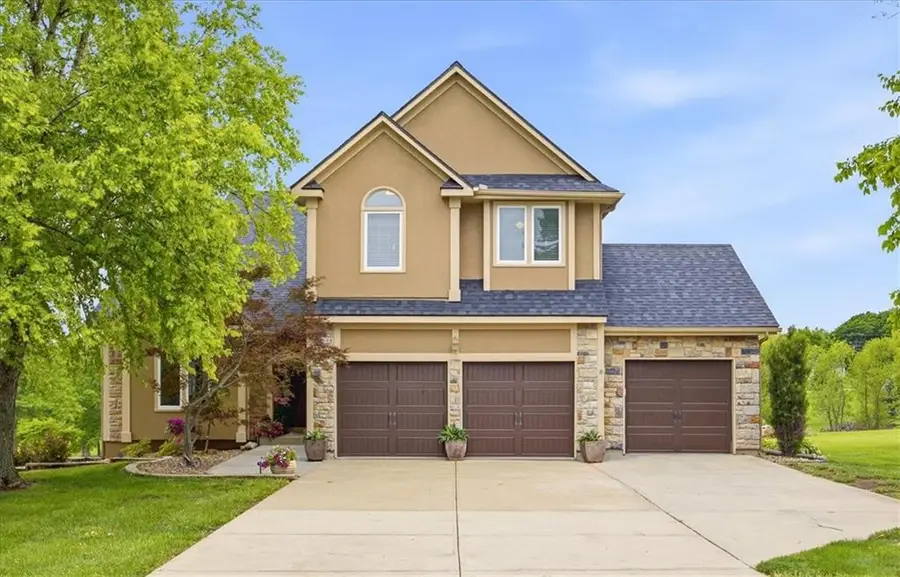 30125 W 93rd Court, De Soto, KS 66018 - #3