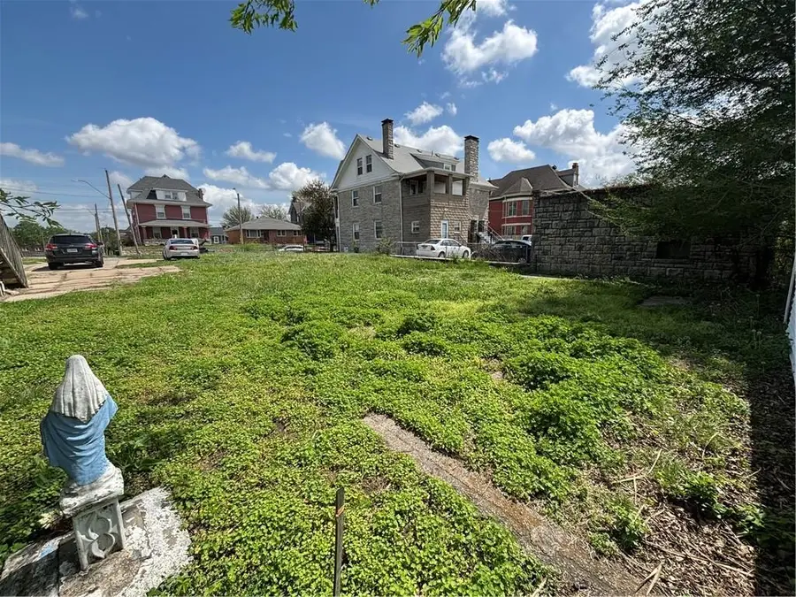 500 Wabash Avenue, Kansas City, MO 64124 - #3