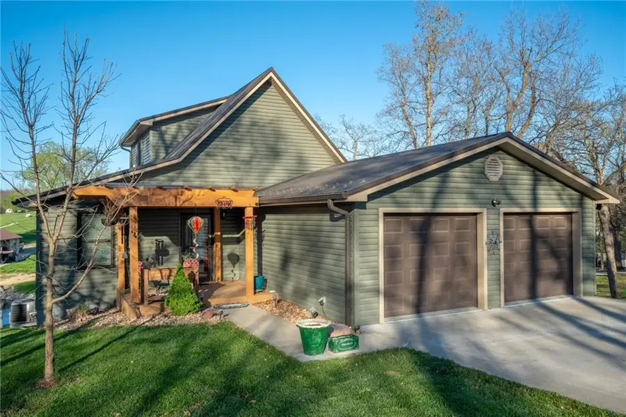 214 Lake Viking Terrace, Gallatin, MO 64640 - #2