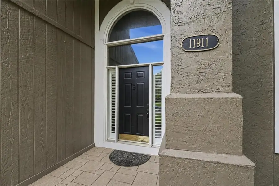 11911 Noland Street, Overland Park, KS 66213 - #3